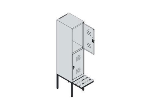 C+P Doppelstöckiger Spind Classic Plus mit Sitzbank, Abteilbreite 400 mm